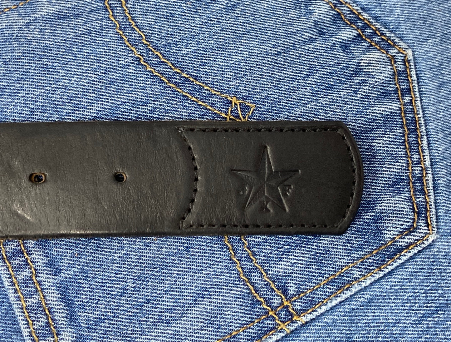 Black Belt w/ Vintage Chain Buckle