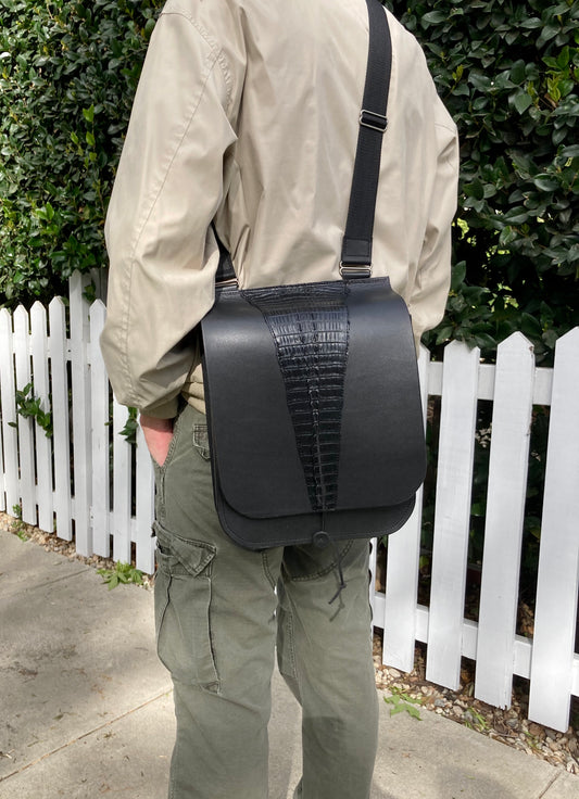 Black Latigo Messenger Bag